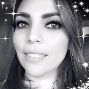 Meet your Posher, Elvia